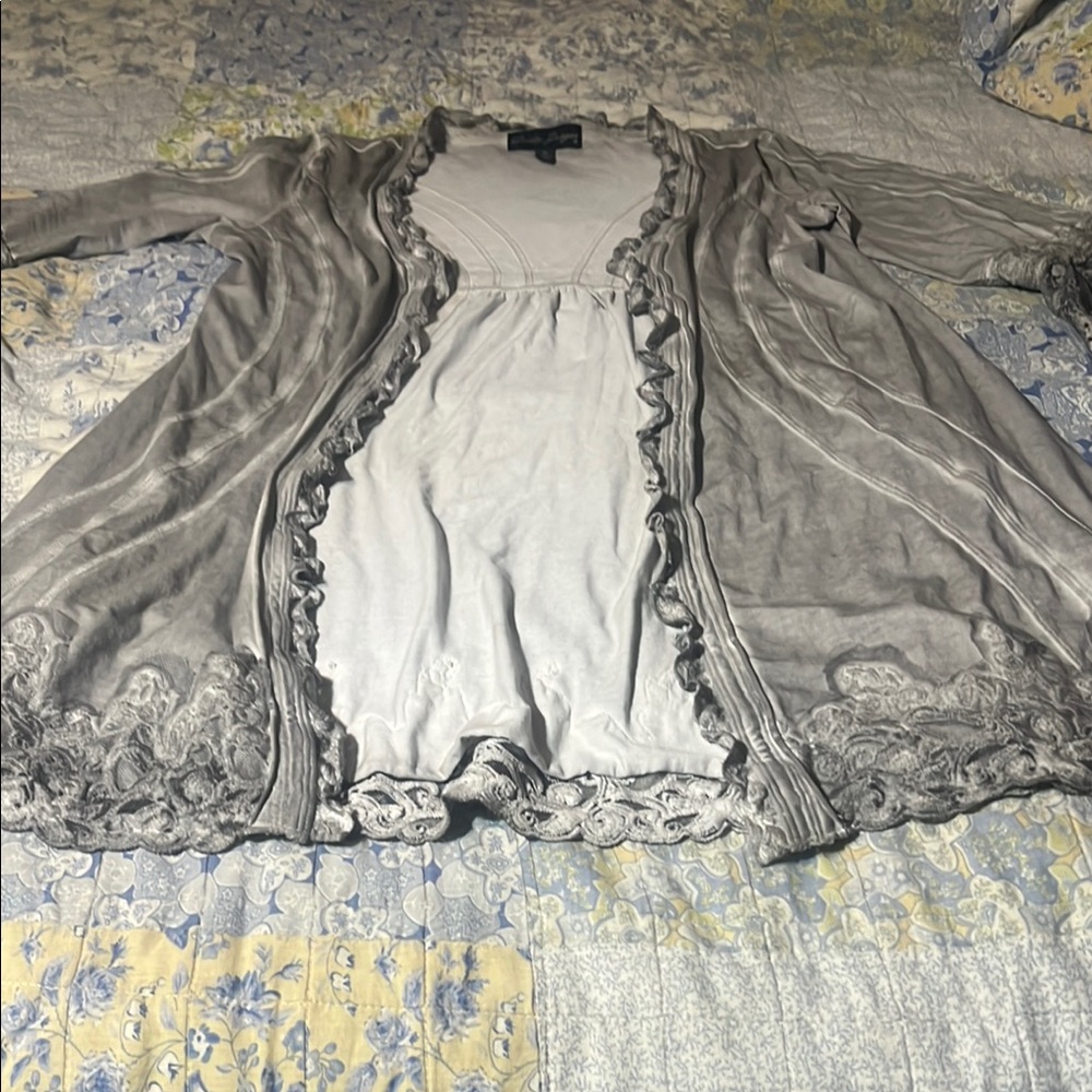 Elegant Gray Lace-Trimmed Women's Cardigan